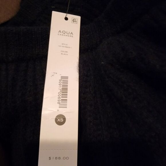 Aqua 100% Cashmere One Shoulder Sweater XS NWT - Picture 5 of 6